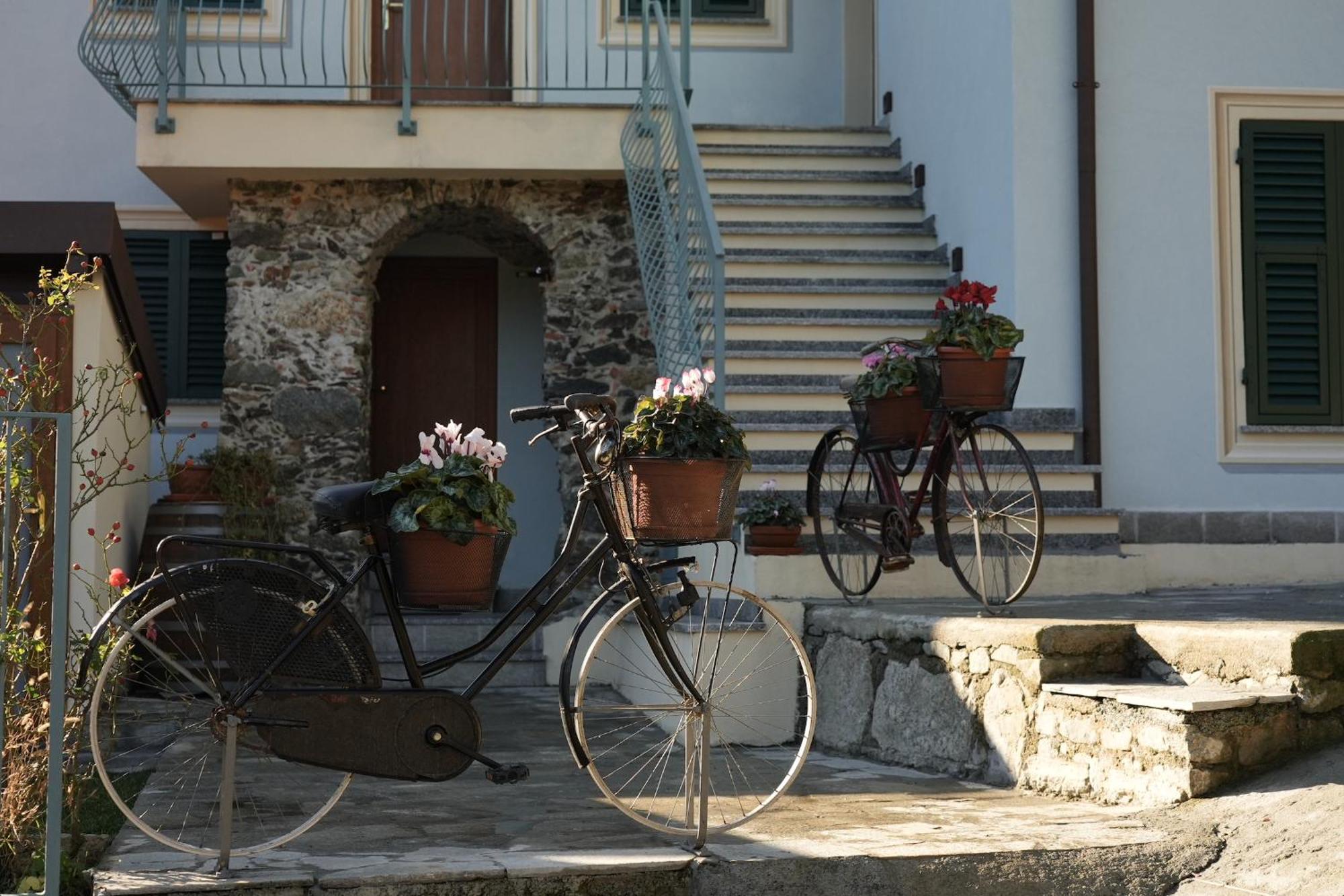 Ca Du Praettu Albisola Superiore Esterno foto